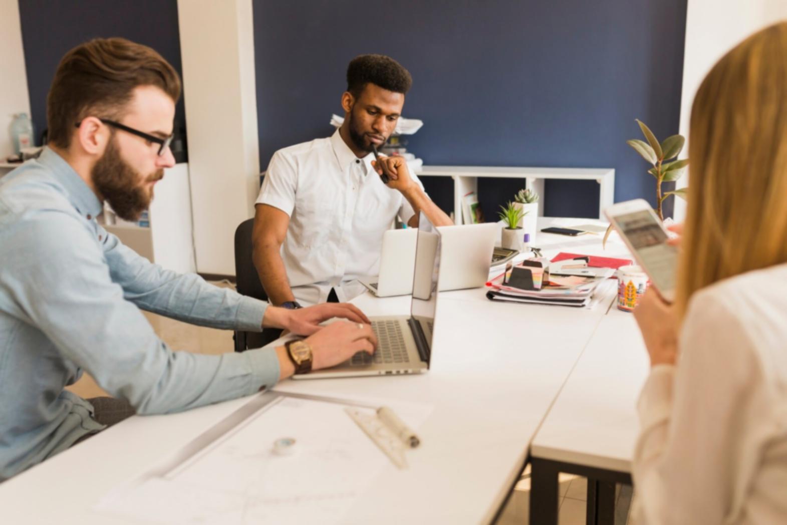 Sesión práctica de análisis competitivo con datos reales